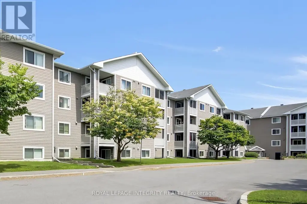 302 - 316 Lorry Greenberg Drive, Ottawa